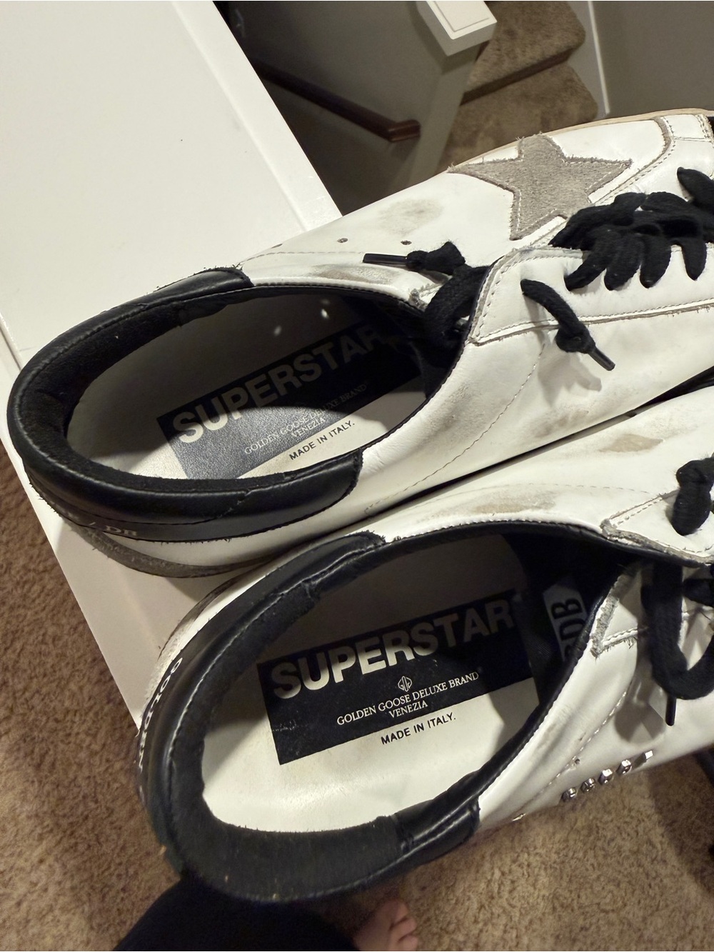 Golden Goose White Leather Sneakers with Black Toe and Silver Star - Picture 5 of 6